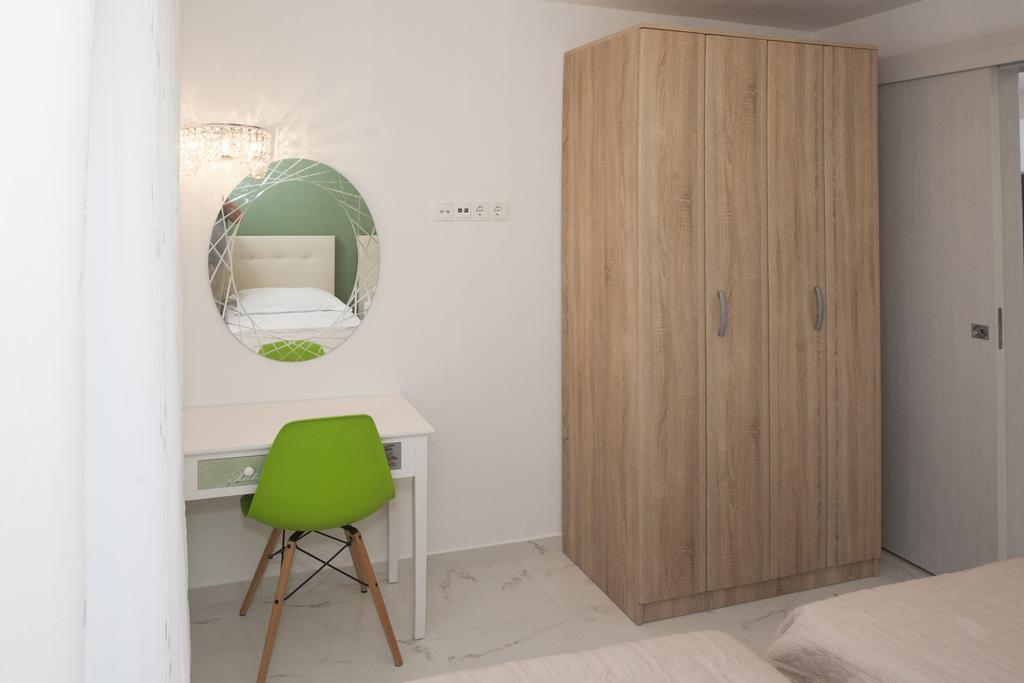 Apartments Villa Anamaria Trogir Eksteriør billede
